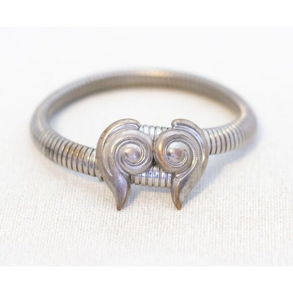 7 inch, Vintage Silver Tone Abstract Angelic Wings Bangle - AB2 - Picture 1 of 3